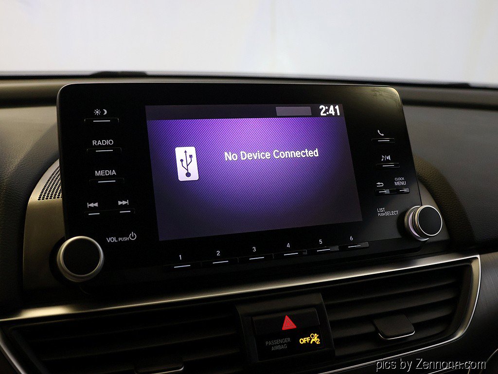 Used 2018 Honda Accord LX image 17