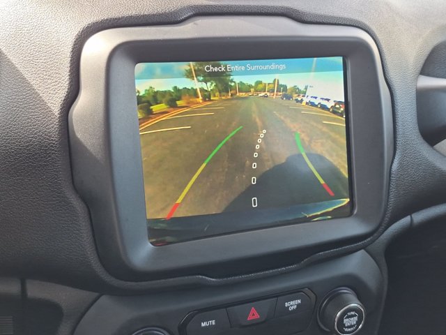 Used 2019 Jeep Renegade Trailhawk AWD/4WD image 13