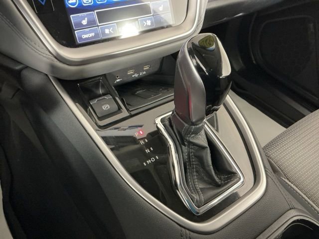 Used 2022 Subaru Outback Premium AWD/4WD image 19