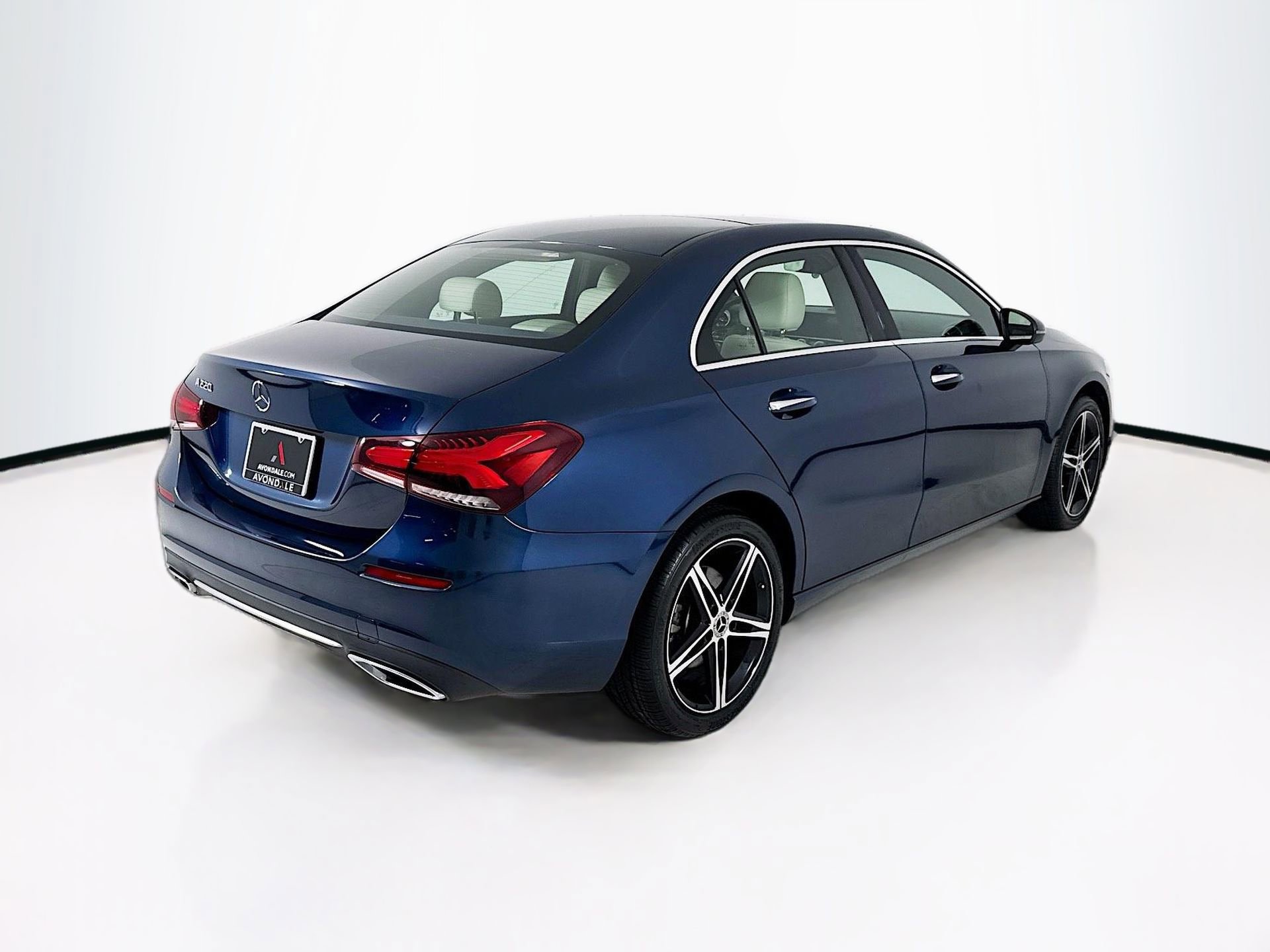 Used 2022 Mercedes-Benz A 220 image 8