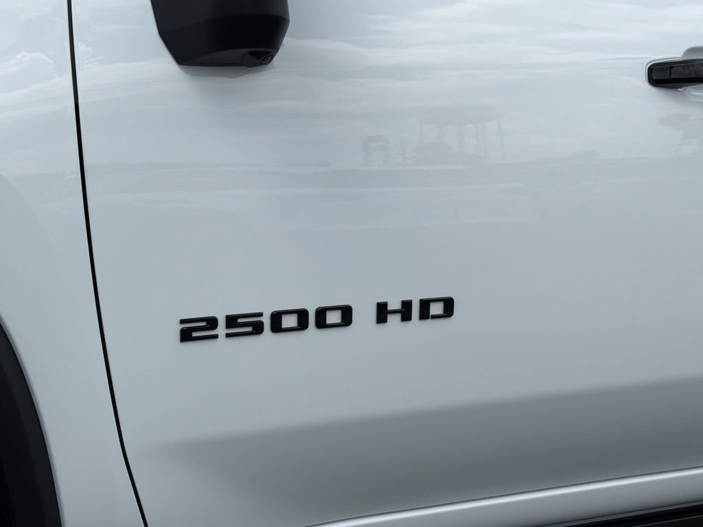 New 2026 Chevrolet Silverado 2500 ZR2 w/ LPO, Dark Essentials Package AWD/4WD image 24