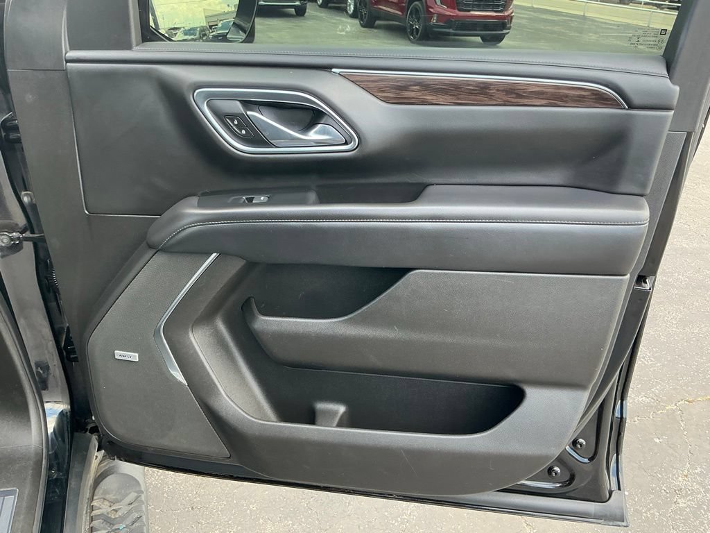 Used 2021 Chevrolet Tahoe Z71 AWD/4WD image 23