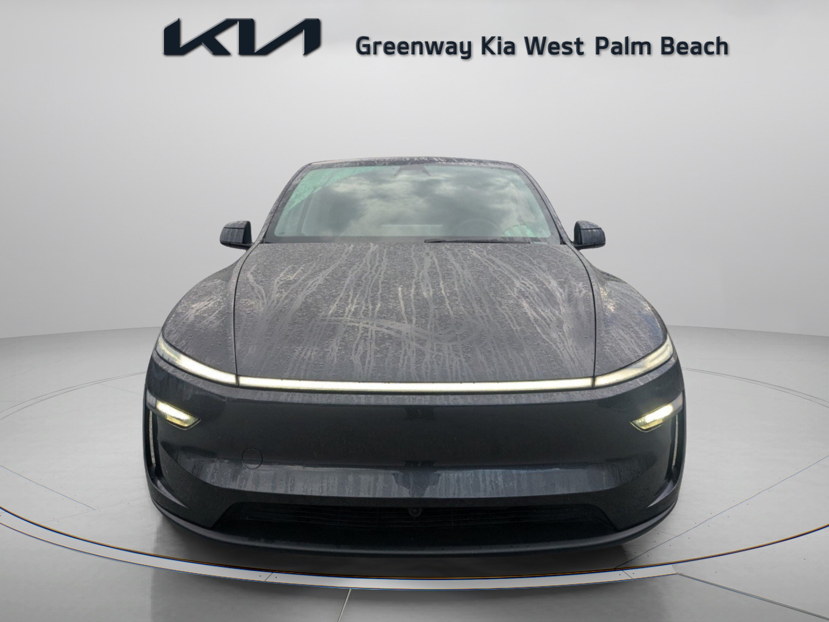 Used 2026 Tesla Model Y Long Range AWD/4WD image 2