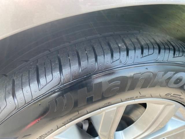 Used 2024 Ford Edge Titanium image 32