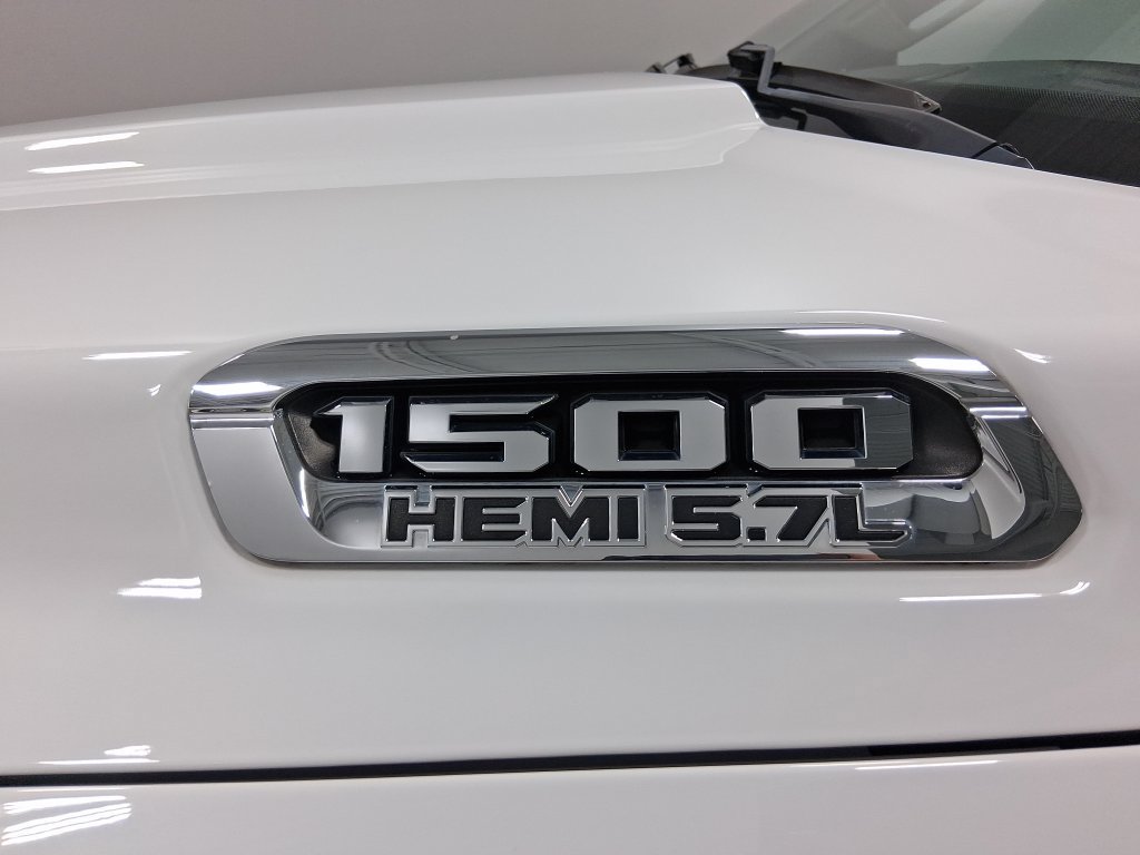 Used 2020 RAM 1500 Laramie AWD/4WD image 8