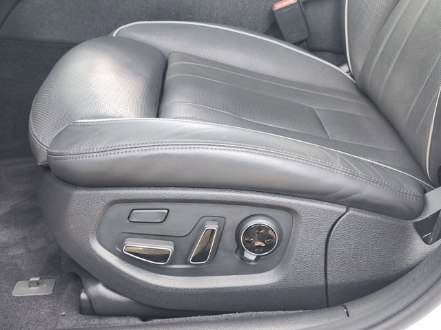 Used 2019 Genesis G80 3.8 w/ Ultimate Package 03 RWD image 19