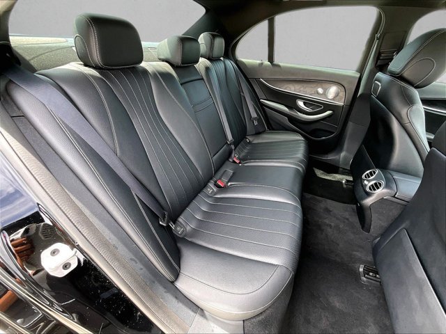 Used 2018 Mercedes-Benz E 300 image 29