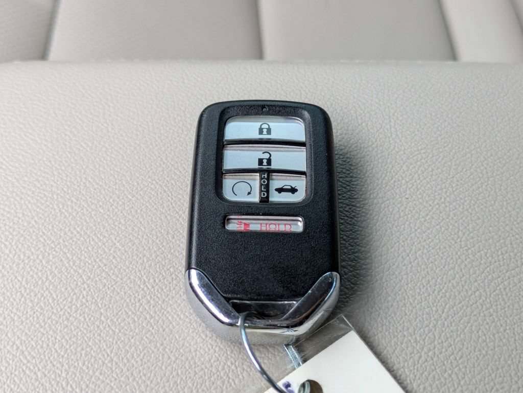 Used 2019 Honda Accord EX-L image 40