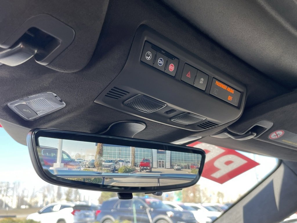 Used 2022 Chevrolet Corvette Stingray w/ Z51 Performance Package image 22