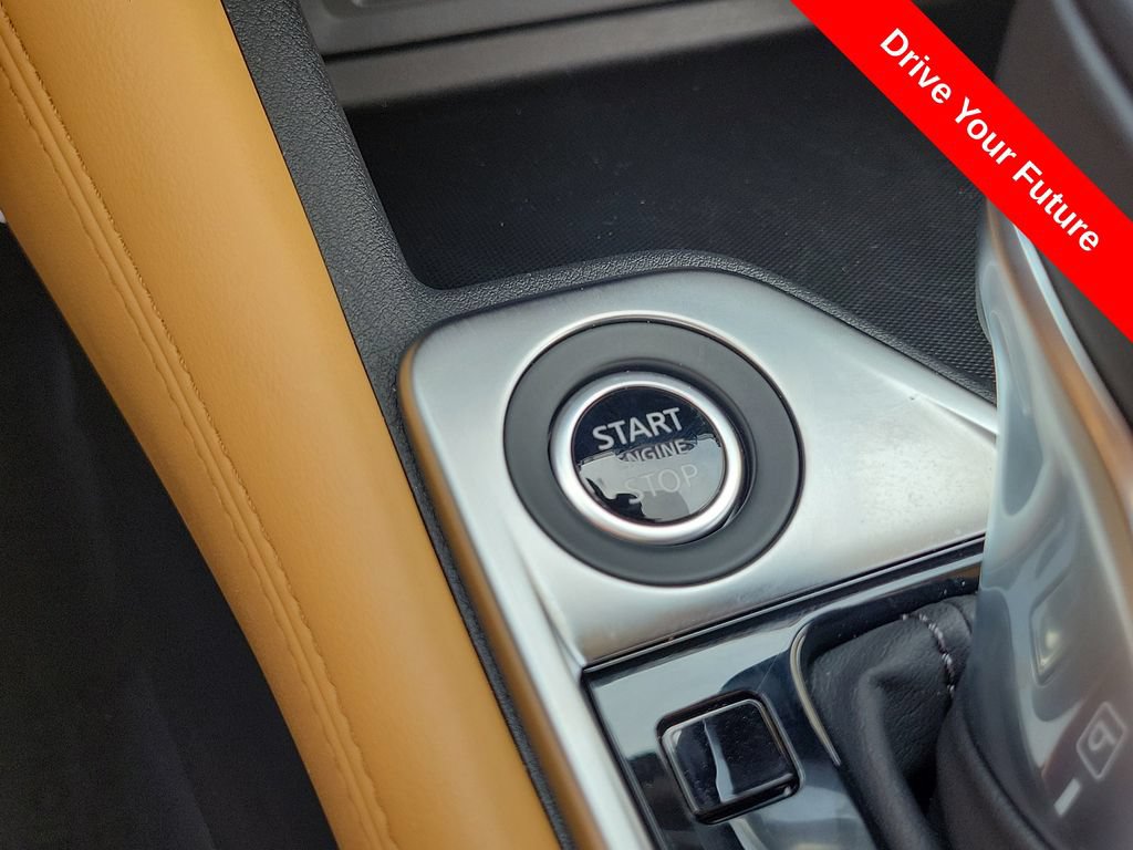 Used 2025 Nissan Sentra SV w/ SV Premium Package FWD image 10