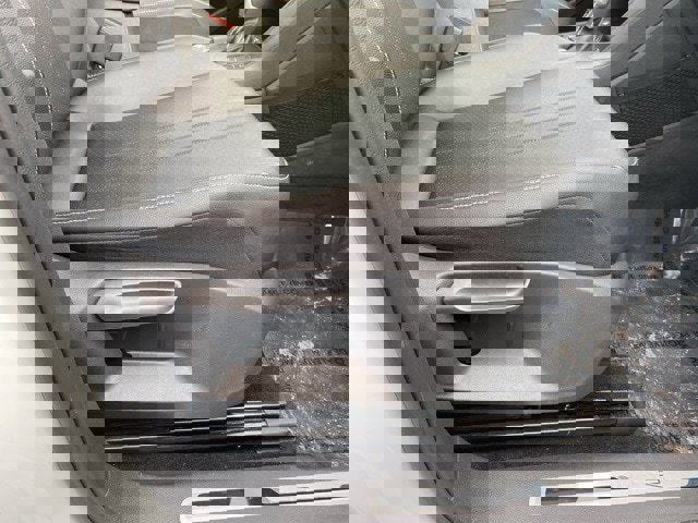 Used 2023 Volkswagen Tiguan SE R-Line image 42