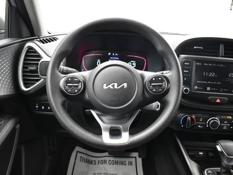 Used 2025 Kia Soul LX w/ LX Technology Package image 20