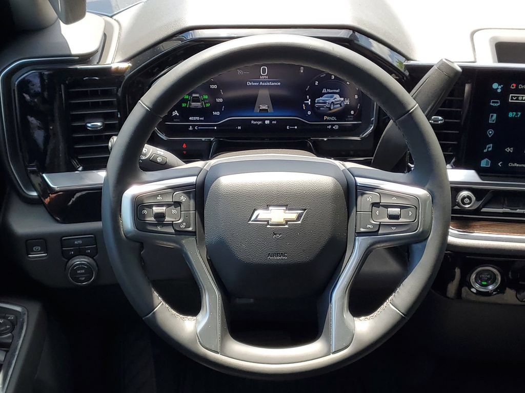 Certified 2024 Chevrolet Silverado 1500 LT AWD/4WD image 24