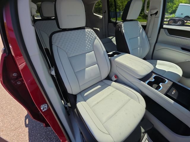 Used 2024 GMC Acadia Denali w/ LPO, Floor Liner Package AWD/4WD image 27