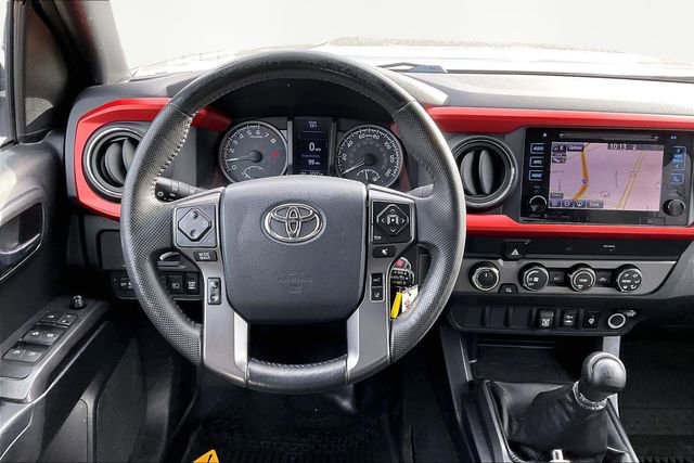 Used 2019 Toyota Tacoma SR image 8