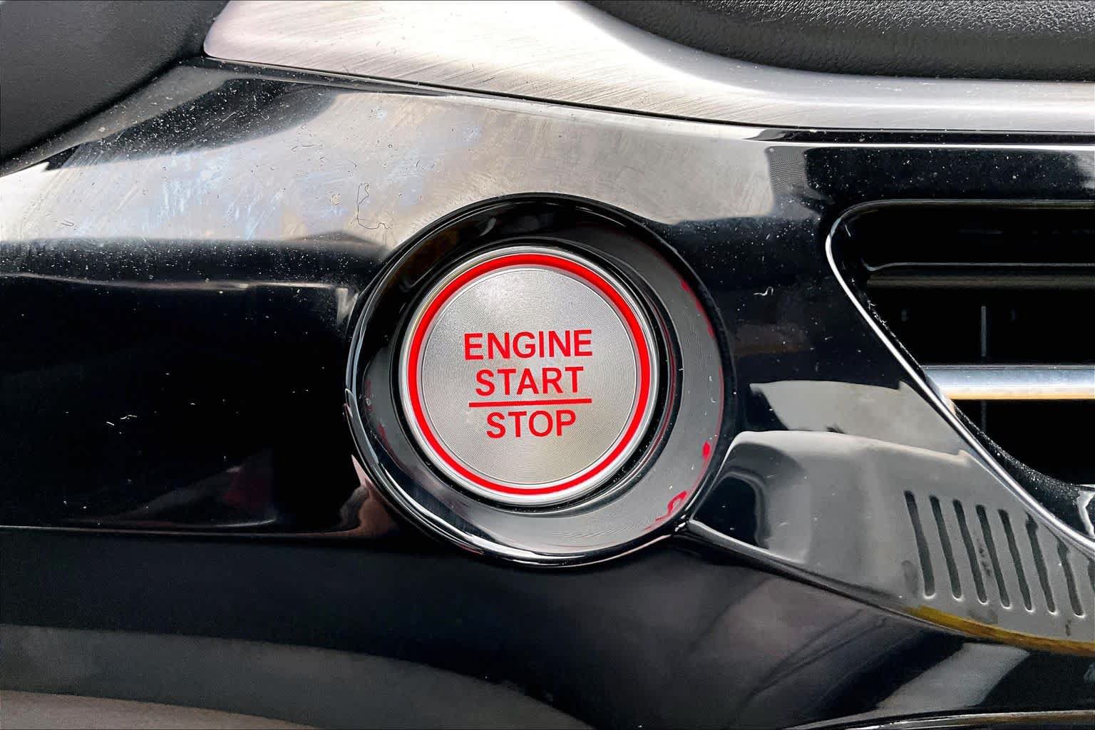 Used 2026 Acura MDX w/ Technology Package FWD image 32