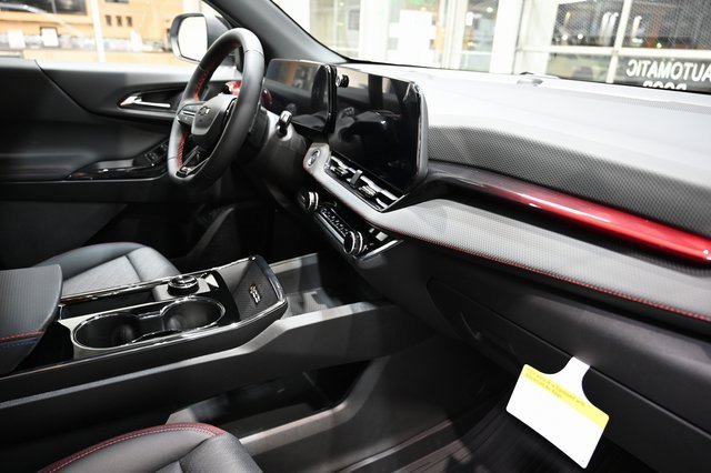 New 2026 Chevrolet Equinox RS w/ LPO, Floor Liner Package image 13