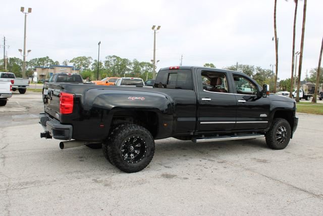 Used 2015 Chevrolet Silverado 3500 High Country w/ Duramax Plus Package image 11