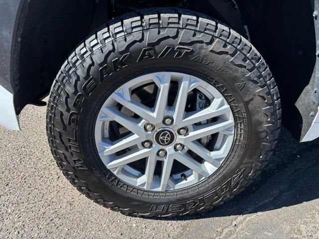 Used 2024 Toyota Tundra SR5 w/ SR5 Convenience Package image 11