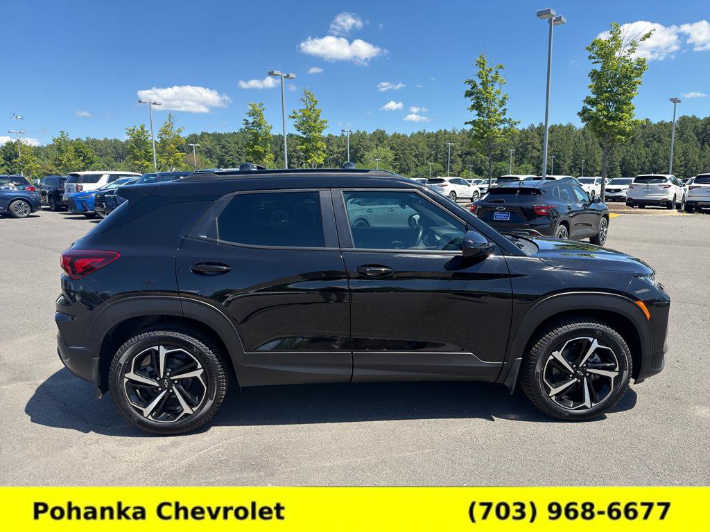 Certified 2022 Chevrolet TrailBlazer RS w/ Technology Package AWD/4WD image 8