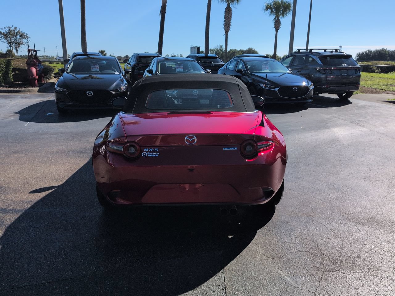 Used 2026 MAZDA MX-5 Miata Sport w/ Interior Package RWD image 5