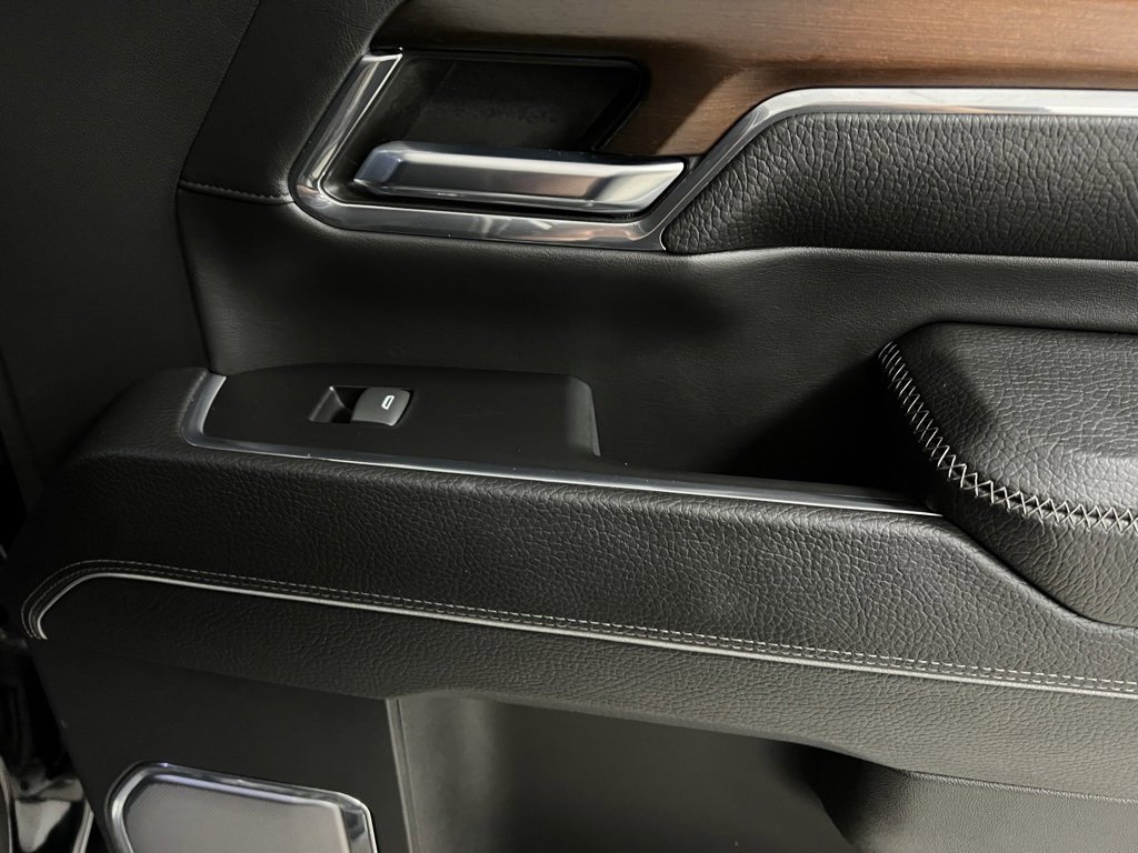 Used 2024 GMC Sierra 3500 Denali w/ Denali Reserve Package image 53