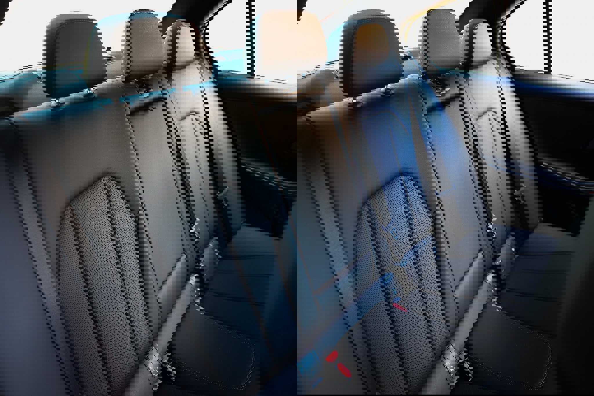 Used 2022 BMW M340i w/ Premium Package image 17