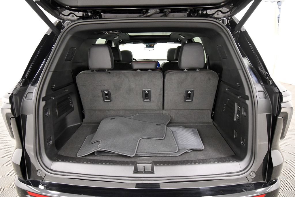 Used 2024 Chevrolet Traverse RS AWD/4WD image 7