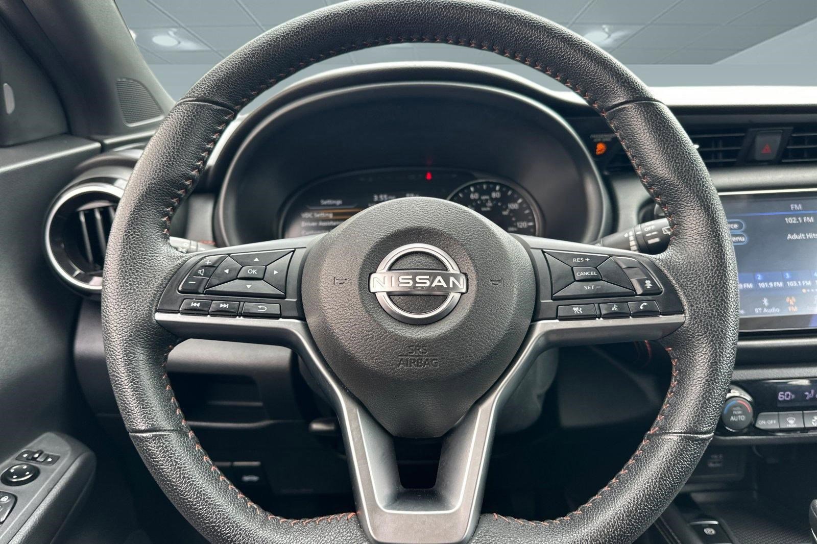 Used 2023 Nissan Kicks SR image 15