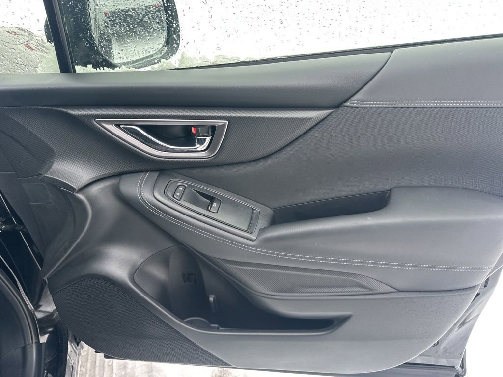 Used 2024 Subaru Forester Premium image 8