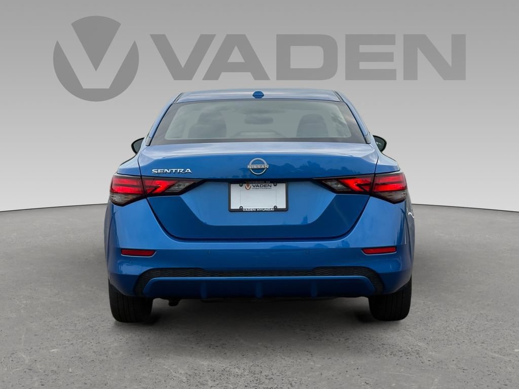 Used 2025 Nissan Sentra SV FWD image 19