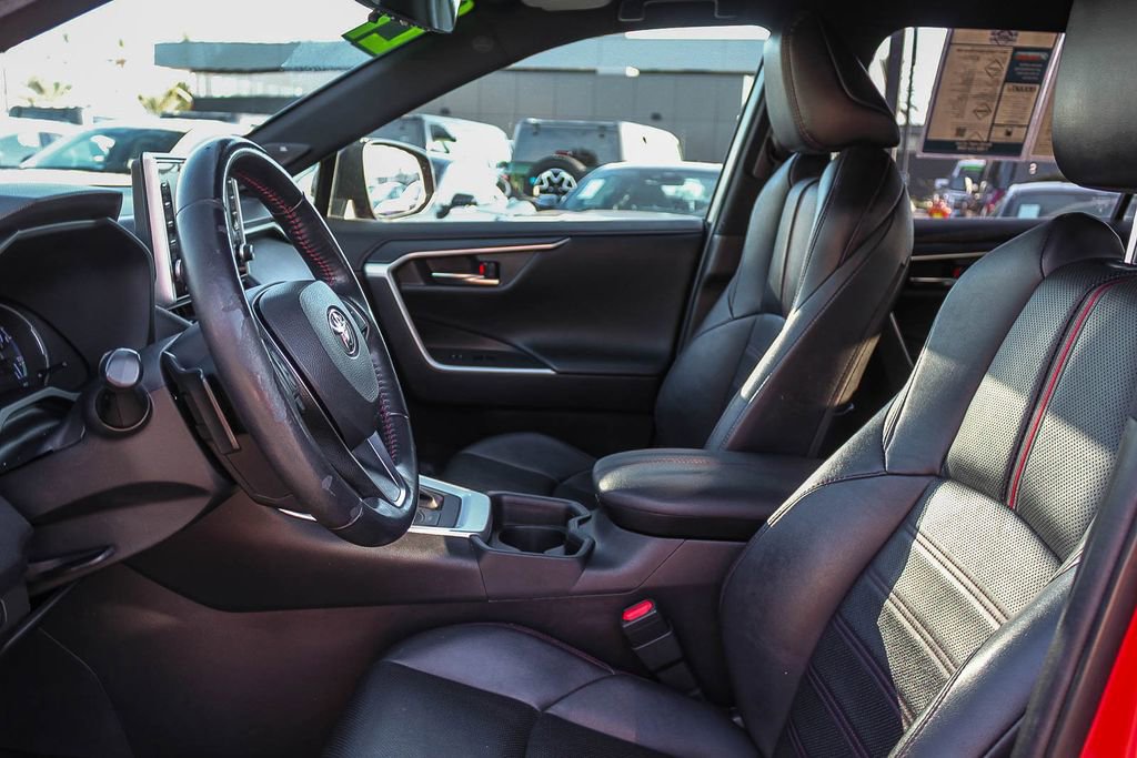 Used 2021 Toyota RAV4 XSE w/ Premium Package image 22