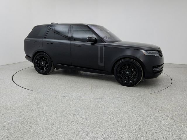 Certified 2023 Land Rover Range Rover SE image 3