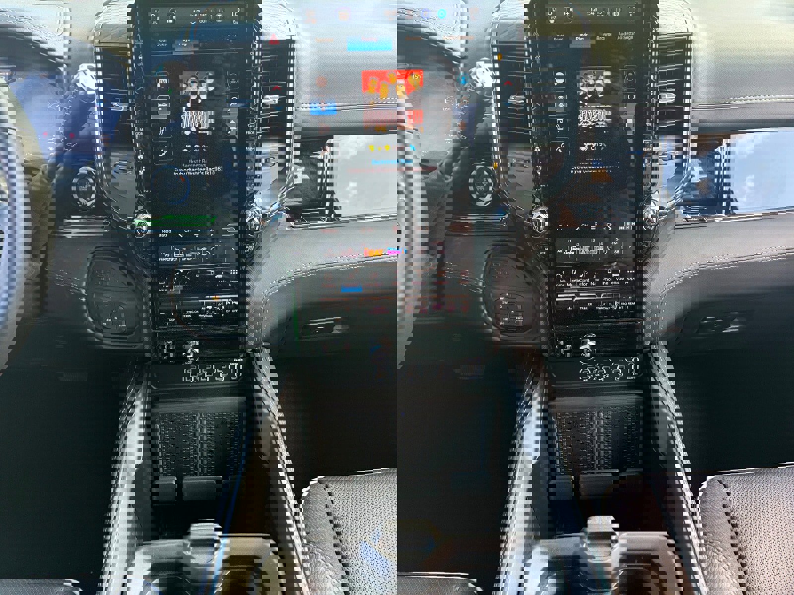 New 2026 RAM 3500 Limited image 11