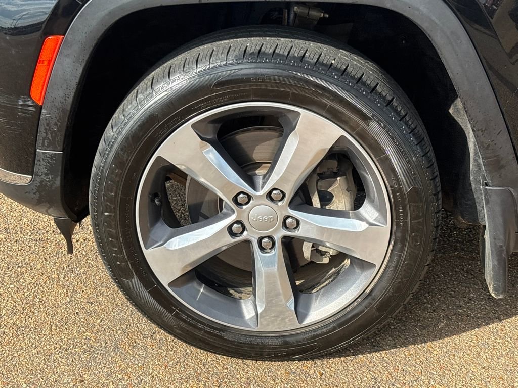 Used 2021 Jeep Grand Cherokee L Limited w/ MOPAR Finishing Package image 22