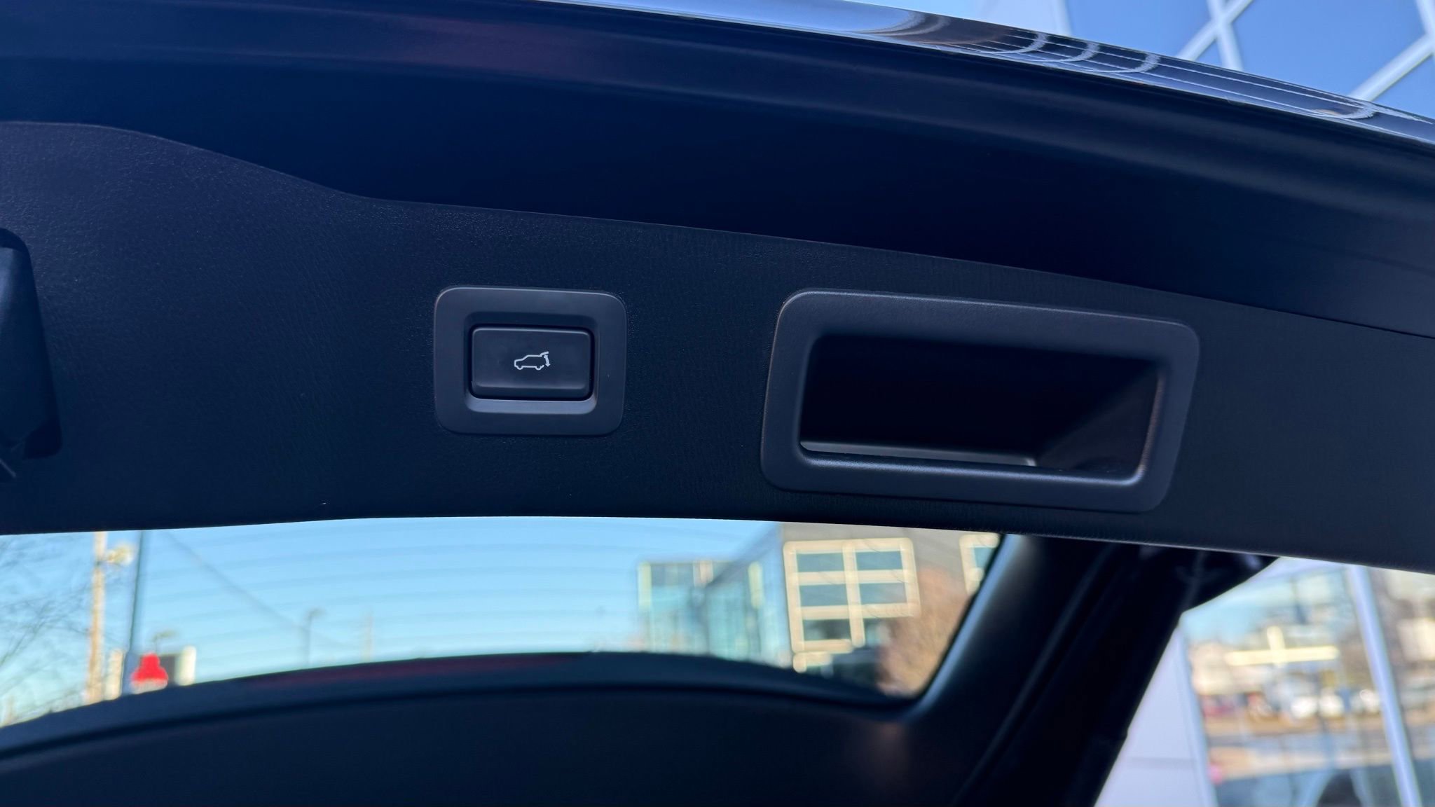 Used 2025 MAZDA CX-5 AWD 2.5 S w/ Preferred Package image 22