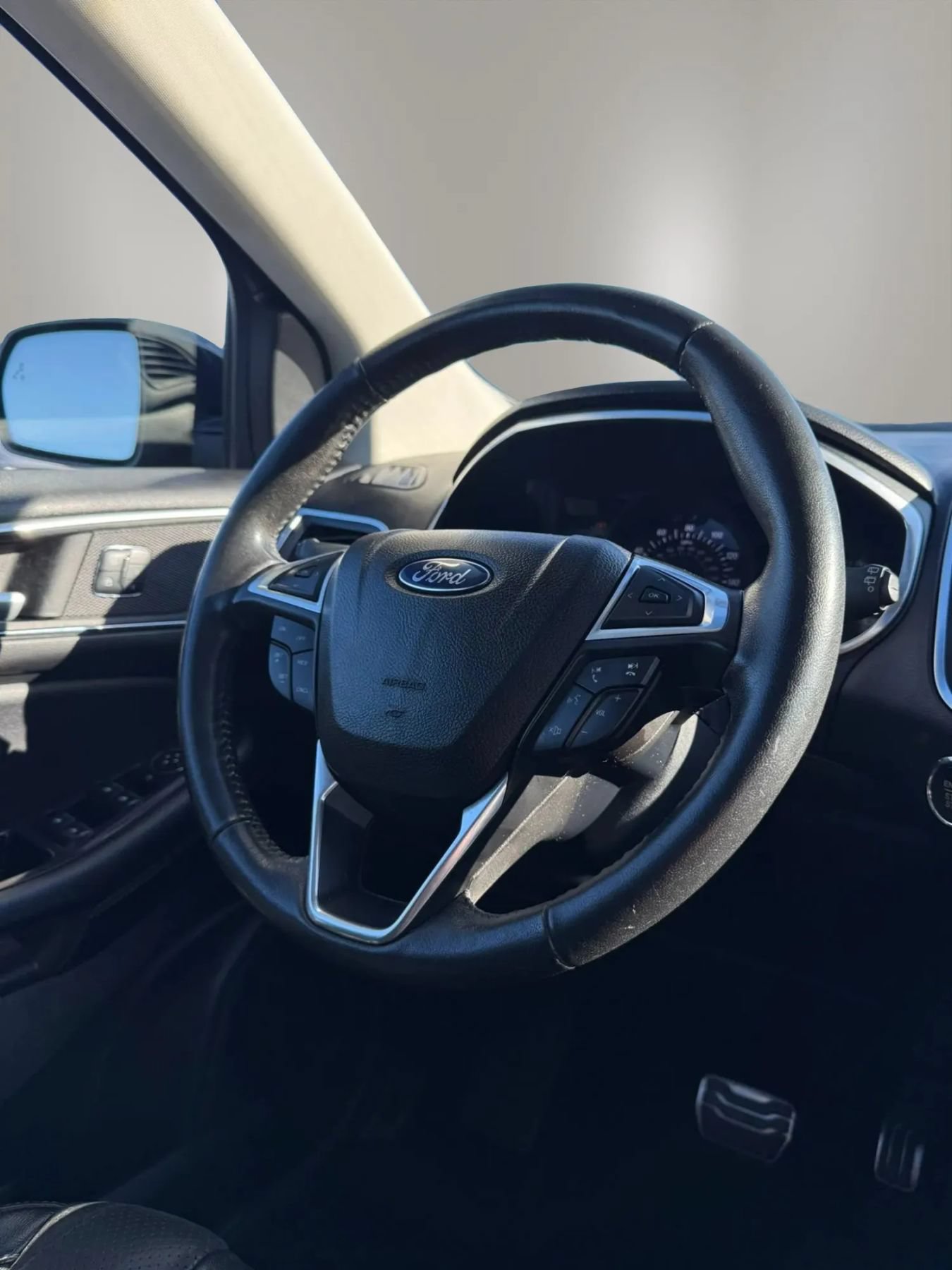 Used 2015 Ford Edge Sport w/ Equipment Group 401A FWD image 18