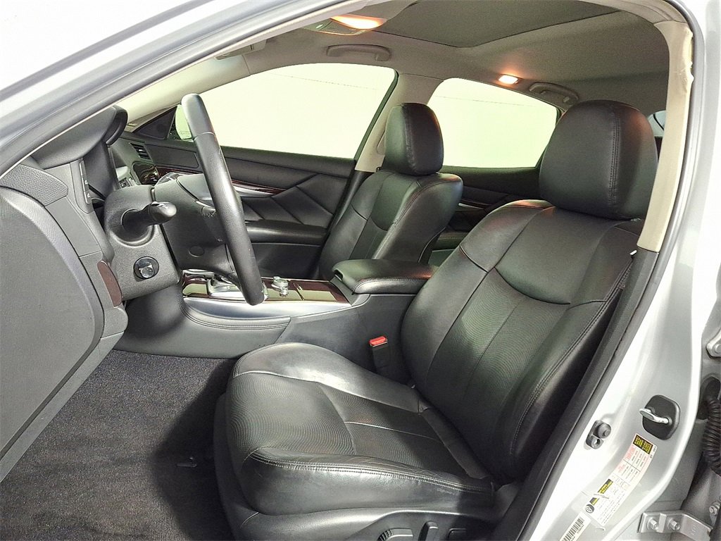 Used 2015 INFINITI Q70 3.7 image 18
