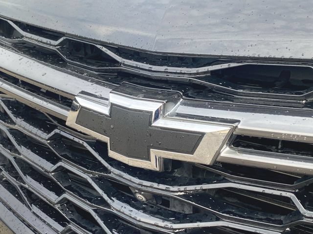 Used 2023 Chevrolet Traverse Premier w/ Redline Edition AWD/4WD image 11