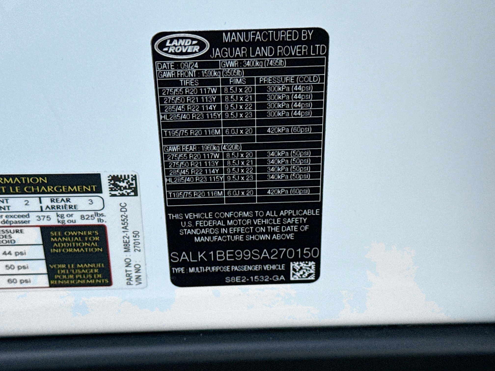 Used 2025 Land Rover Range Rover Long Wheelbase Autobiography image 44