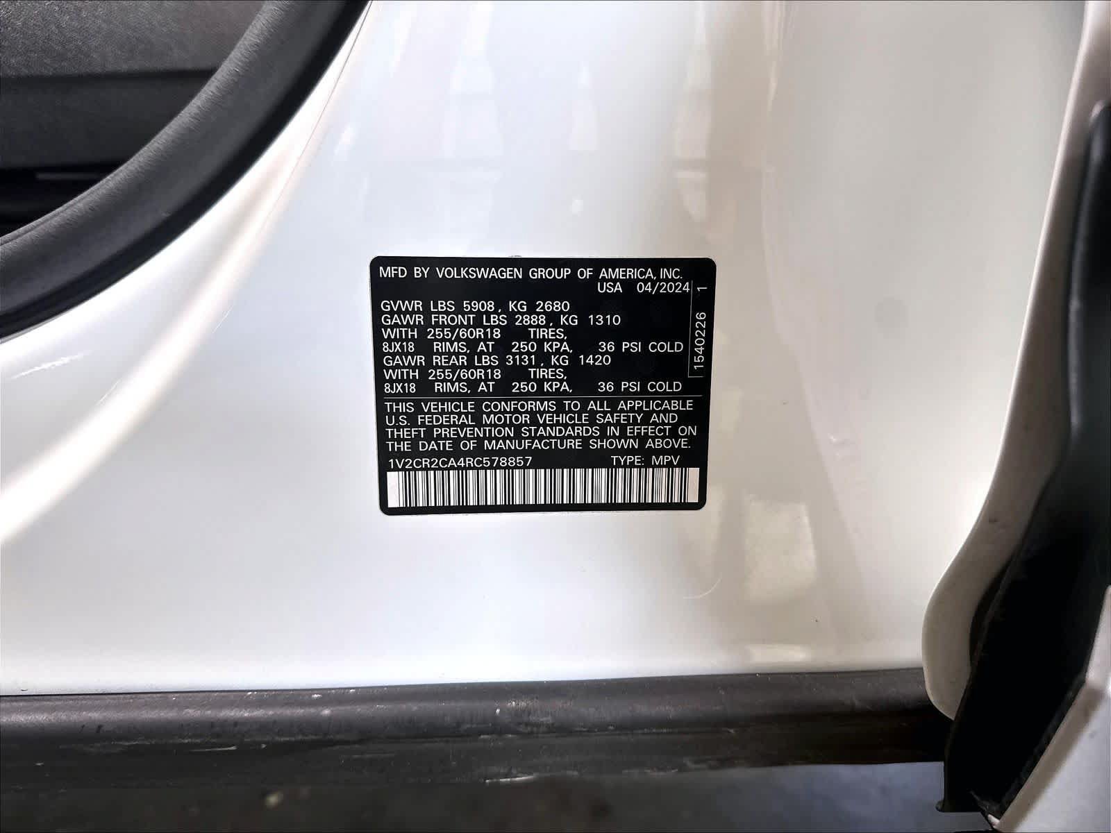 Used 2024 Volkswagen Atlas Peak Edition SE AWD/4WD image 22