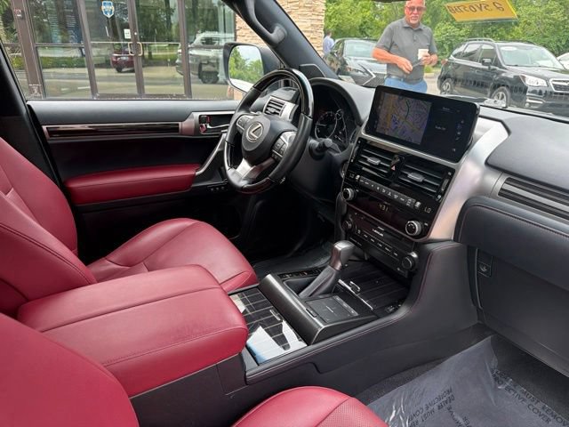 Used 2023 Lexus GX 460 Premium w/ Premium Package AWD/4WD image 32