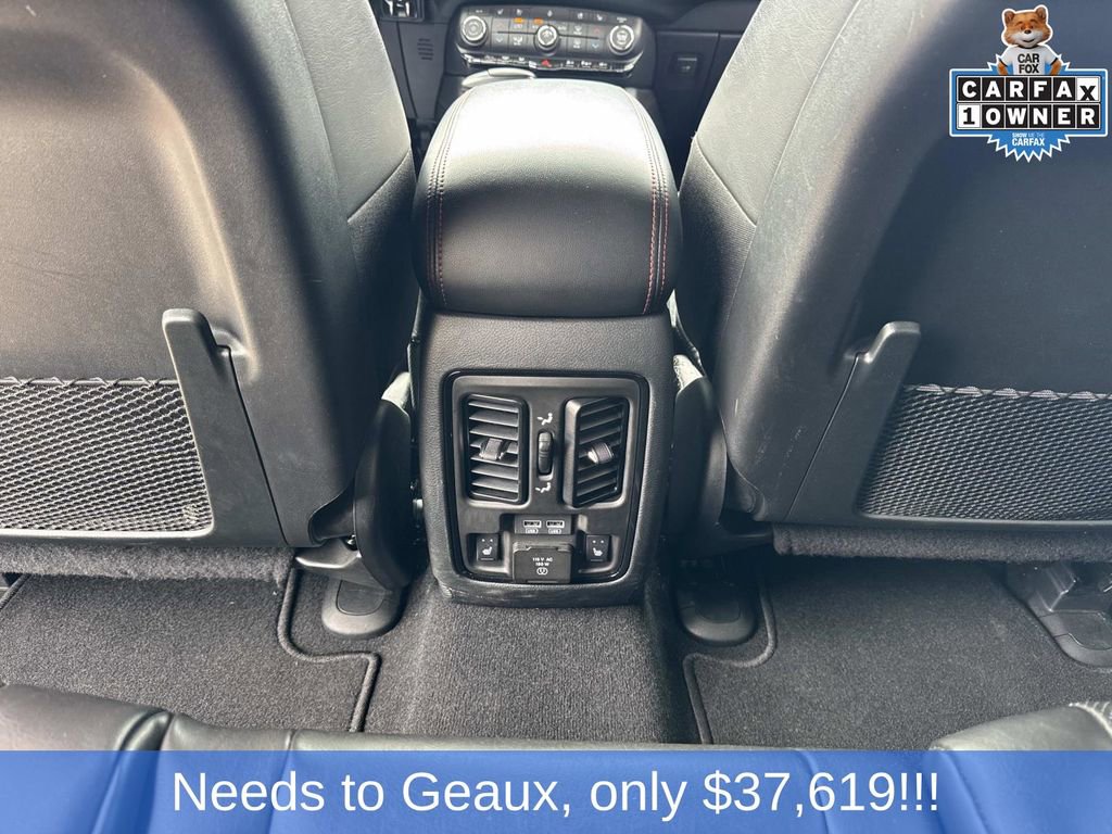 Used 2025 Dodge Durango GT AWD/4WD image 35