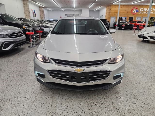 Used 2016 Chevrolet Malibu LT image 2