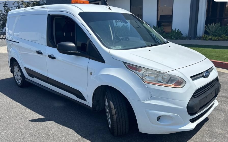 Used 2018 Ford Transit Connect XLT FWD image 3