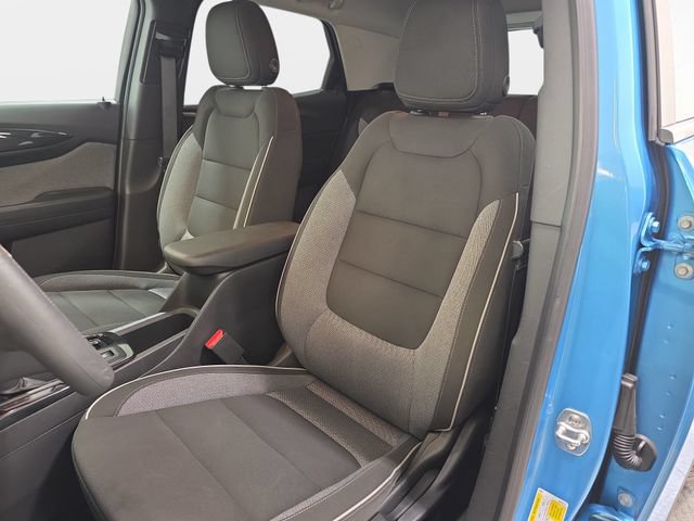 Used 2025 Chevrolet TrailBlazer LT AWD/4WD image 14