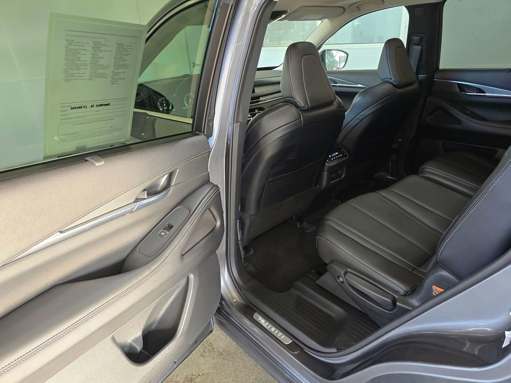 Certified 2023 INFINITI QX60 Luxe w/ Cargo Package image 25