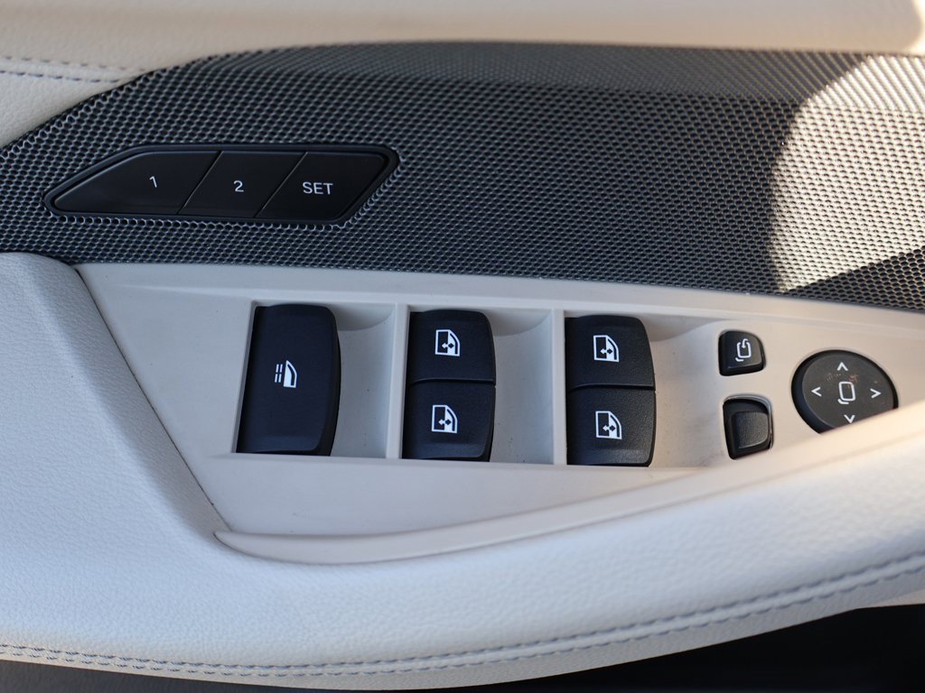 Used 2023 BMW 430i Convertible w/ M Sport Package image 43