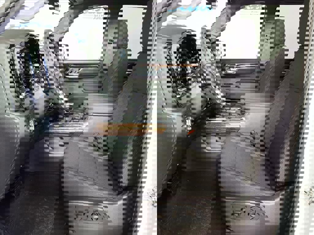 New 2026 GMC Sierra 1500 Elevation w/ X31 Off-Road Package image 30