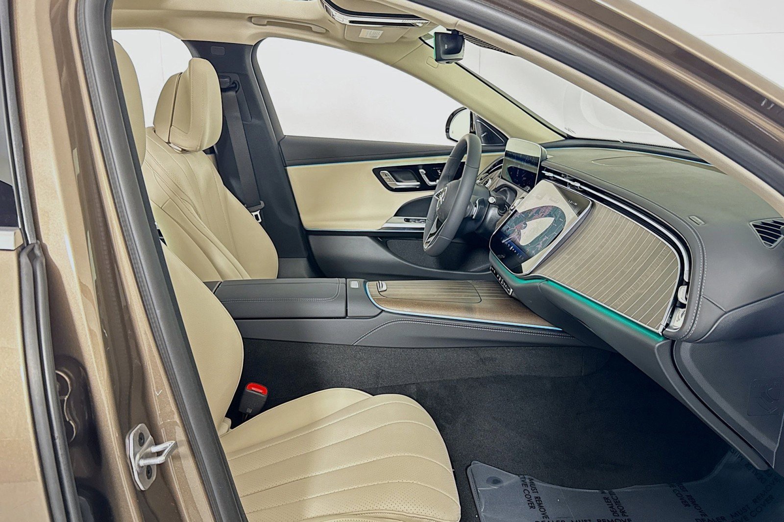 New 2026 Mercedes-Benz E 450 4MATIC Sedan image 6
